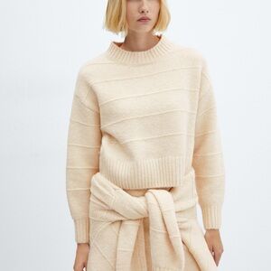 Mango Soft Cream Women's Sweater
